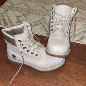 Timberlands with metallic top